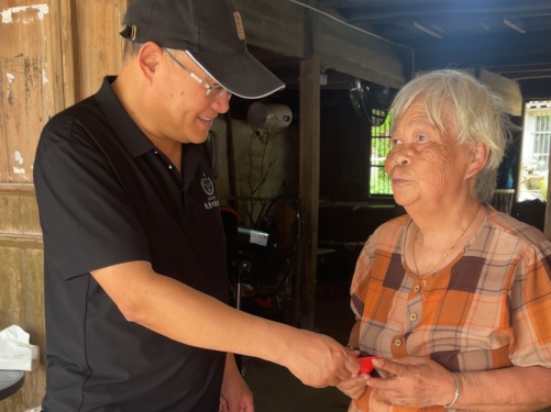 以一生践行奉献,用赤诚书写传奇——致敬抗美援越老兵金仕连