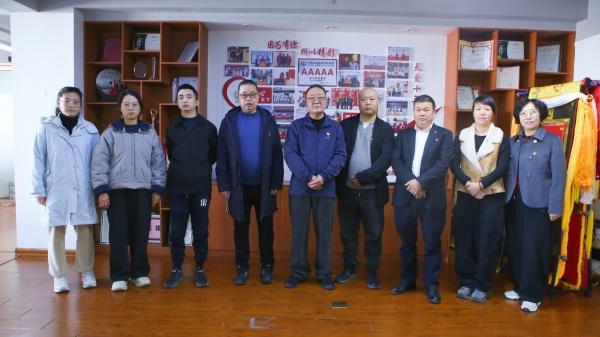 ѧ����͸ȫ�ᾫ�� ����ʵ�������Ѽ������й��������찮����Э����չ��֧��ίԱ���ٿ�11�·����⵳�ջ